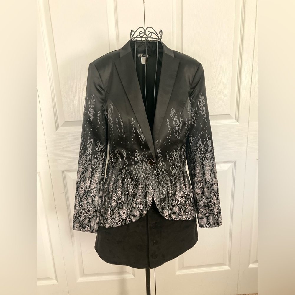 Party Blazer